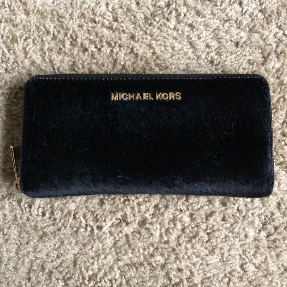 Michael Kors wallet